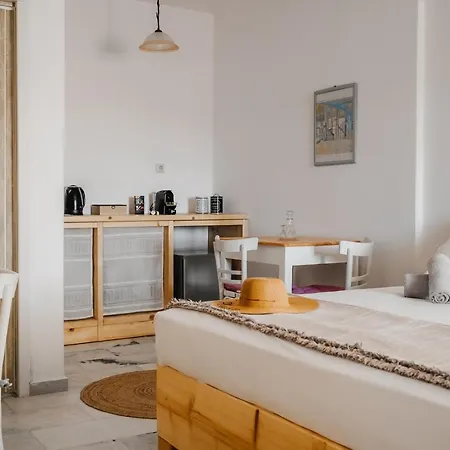 Naxos Aethereal View 公寓式酒店