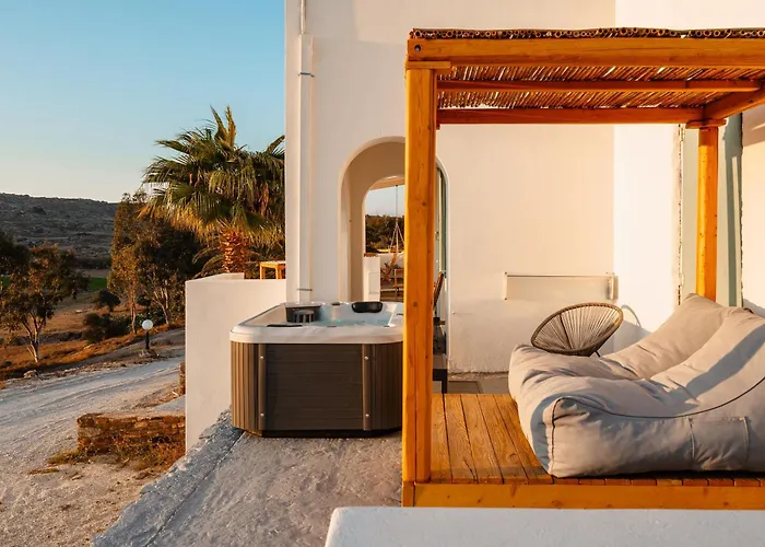 Naxos Aethereal View Aparthotel 4*